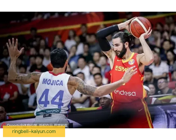 保罗·奥努阿楚在英超表现稳健，持续受到关注