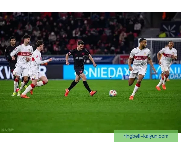 斯图加特战术解析：当前赛季表现稳健，球队意识到攻防平衡的重要性。