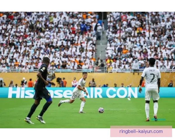 巴尔韦德2025赛季数据表现稳健，攻防贡献持续提升