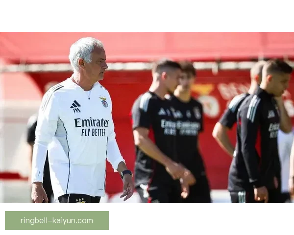 桑普多利亚防守体系近期表现稳健，结构清晰且竞争力增强